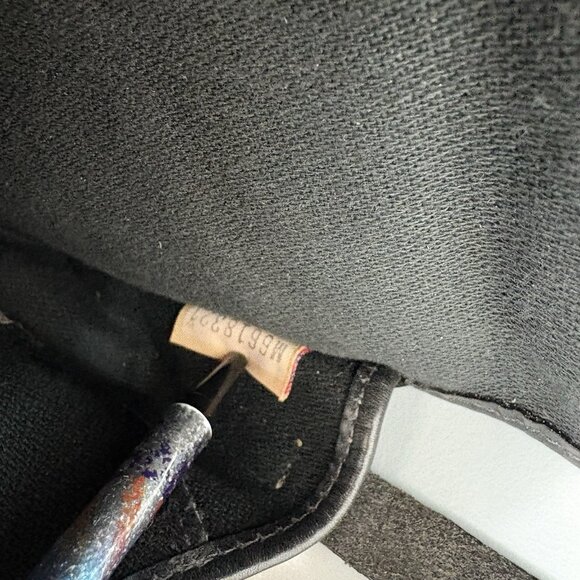 Vintage Dooney & Bourke Shoulder Bag Purse Logo Medallion Colorful Coated Black - Picture 6 of 12